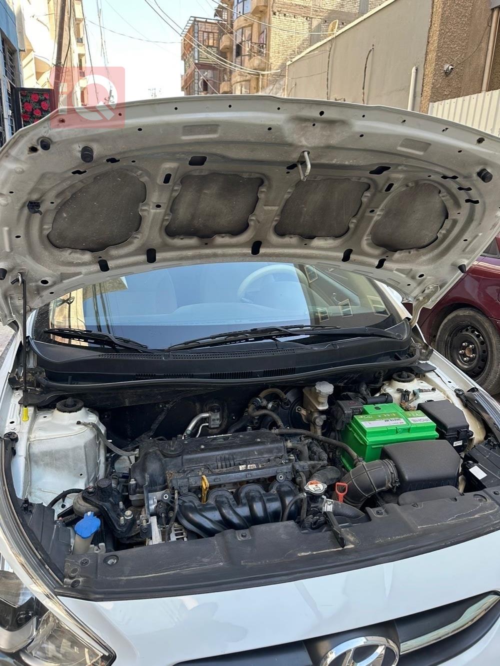 هیۆندای ئەکسنت